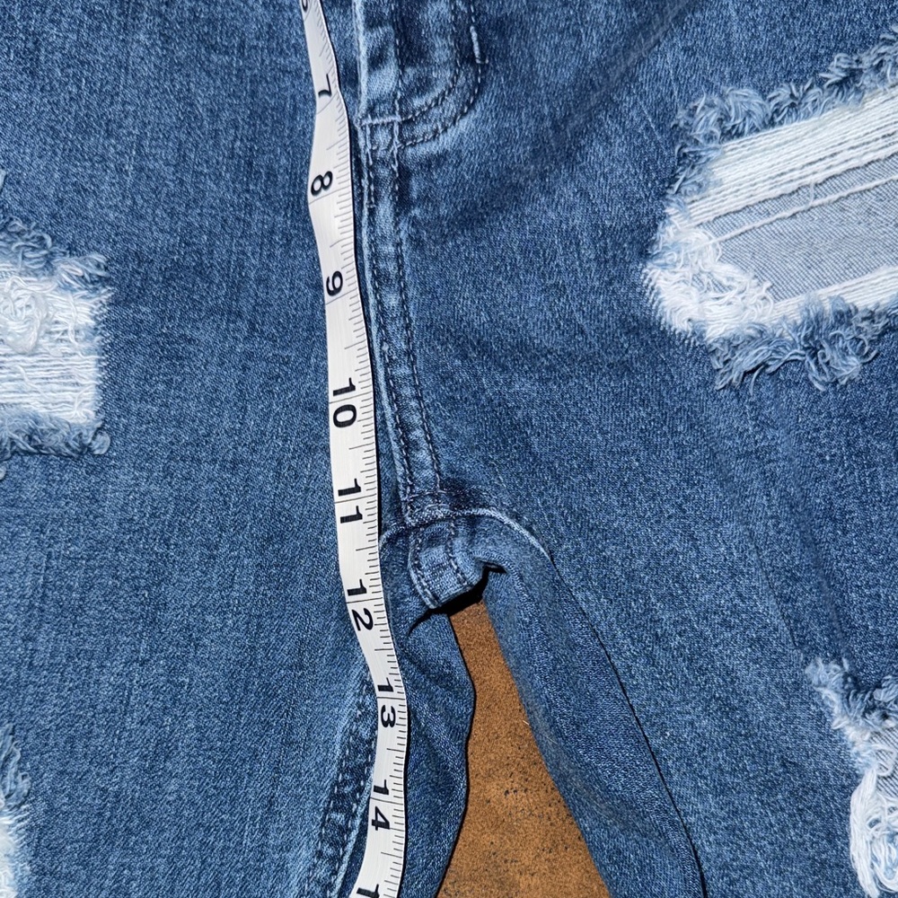 I & M Distressed Blue Jeans - Picture 13 of 15